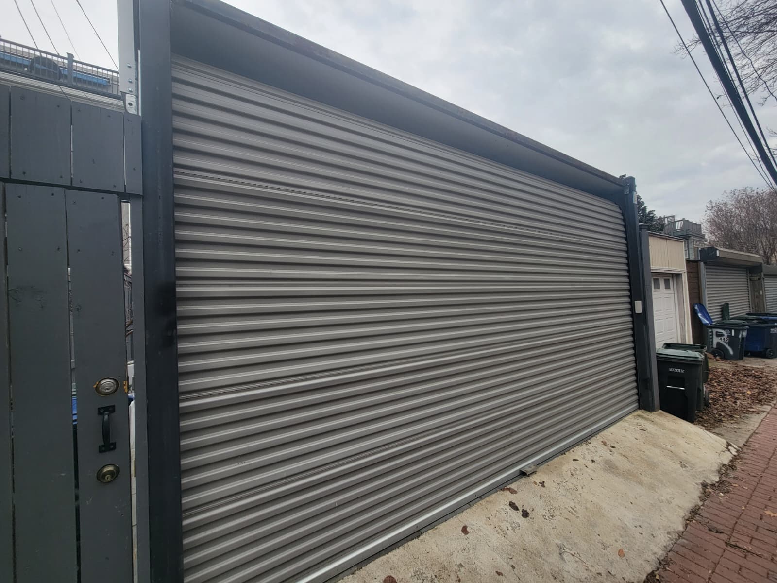 Commercial roll-up door repair and installation in Northern Virginia